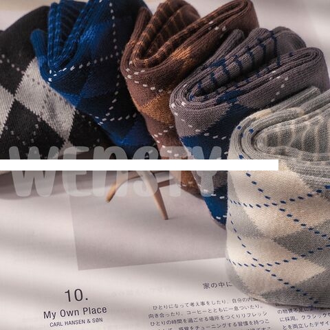 Wholesale High Quality Men s Seasons British Style Geometric Rhombus Knitting Seamless Cotton Crew Dress Socks