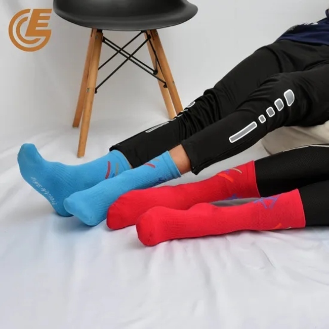 Wholesale Custom Nylon Happy Colorful 20-30mmhg Knee High Long Men Compression Socks for Marathon Running