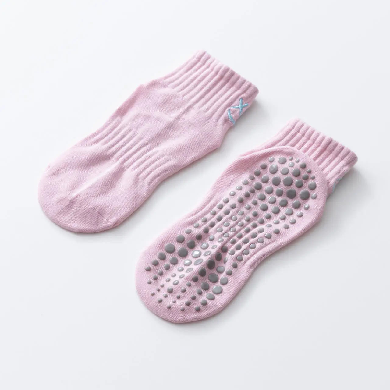 Label Design New Solid Color Simple Non-slip Breathable Yoga Socks Pilates Socks Women Indoor Dance Fitness Gymnastics Training 