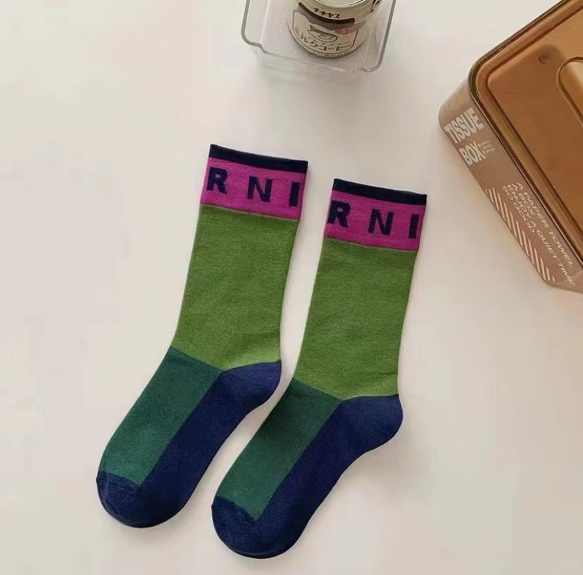 new arrival Grip Socks Soft Ventilated Mesh Grip Suitable for Yoga, Pilates, Dancing, Running, indoor sports, 
