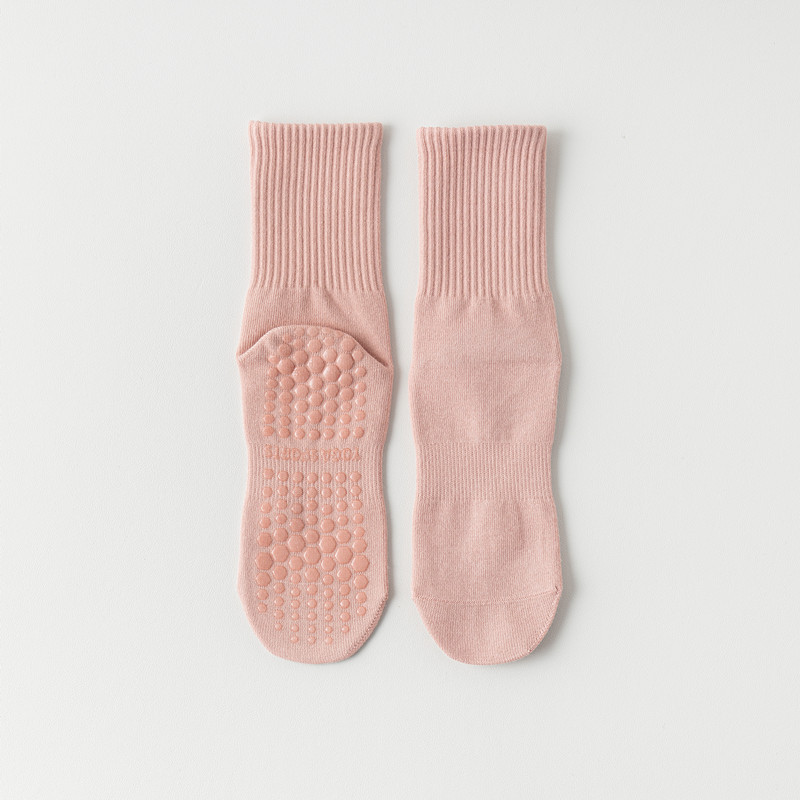 sourcing New Simple Solid Color Mid Calf Yoga Socks Pilates Socks Silicone Non-slip Fitness Socks Indoor Dance Gymnastic 