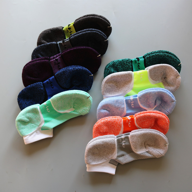ODM latest model Baby Girl Boy Socks Toddler Cotton Baby Winter Clothes Accessories Pure Color Combed Cotton Baby Kids Socks 
