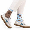 Global Supplier Funny Cute Capibara Cotton Crew Socks Unisex women Fashion Harajuku Socks Novelty Hip Hop Crazy Gift Socks 