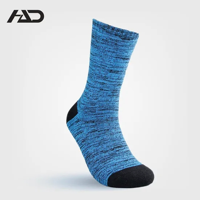 Men Women Unisex Wholesale Cotton Breathable Sport Daily Crew Socks