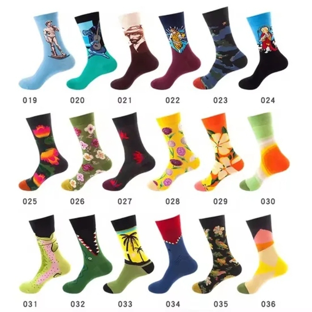in-Stock Lady Boys Girls Hiking Autumn Anti-Bacterial Men′s Happy Socks Cartoon Tube Sport Dress Socks Business Man Cotton Socks