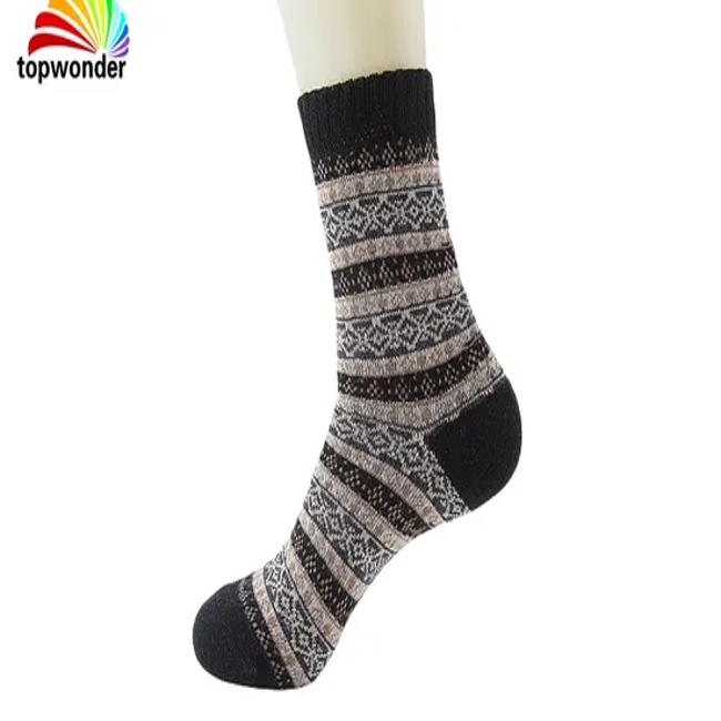 Customize and Wholesale Vintage Sock Winter Sock Winter Thermal Sock Grid Sock in Many Colors and Designs