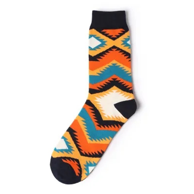 Designer Custom Jacquard Knitted Logo Cotton Black White Crew Men Women Custom Sports Socks