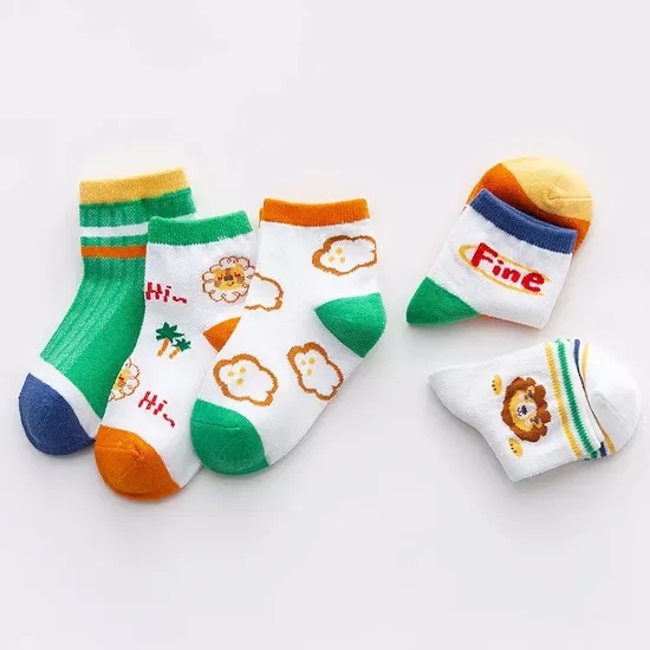 Baby Forest Lion Cartoon Knitted Kids Combed Cotton White Green Color Crew Short Seamless Socks