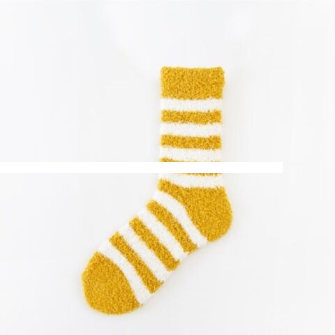 Profession New Style Fluffy Socks Custom Color Logo Funny Sport Socks Support Free Sample