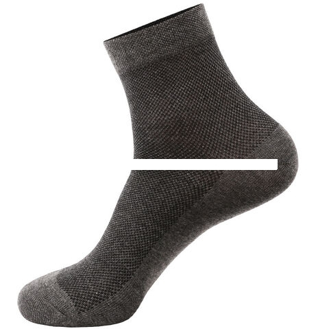 Simple Men s Mesh Summer Socks Breathable Non slip Solid Color Custom Socks Thin Crew Socks
