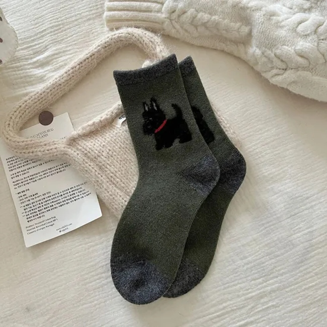 Autumn and Winter Sheep Wool Three-Dimensional Puppy Boneless Flocking Wool Warm Socks Women′s Socks Clashing Colors Stacked Socks