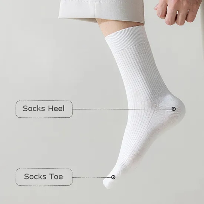 Stylish Men’ S Breathable Knitted Crew Socks for Casual Wear