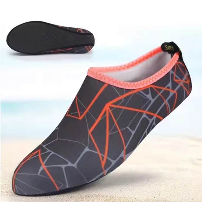 Anti-Slip Protect Women Neoprene Socks for Beach Soccer, Beach Volleyball