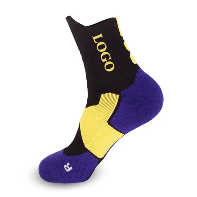 High Quality Custom Logo Sustainable Sports Socks Fashion Unisex Anti-Slip Sporty Socks for Spring Summer