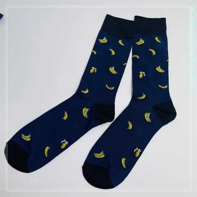 Wholesales Custom Logo Sports Grip Socks Performance Football Soccer Compression Socks with Non Slip Grip Socks for Men