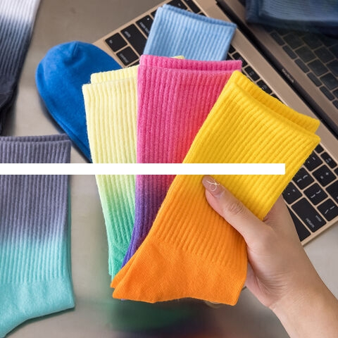 High Quality Unisex Gradient Color Crew Socks Fashion Design Breathable Comfortable Combed Cotton Sports Leisure Man Socks