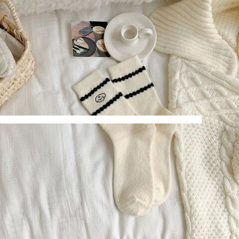 Autumn Winter Women s Mid Calf Socks Comfortable Warm Velvet Crew Length Thickened Cute Dog Print Soft Delicate Velvet