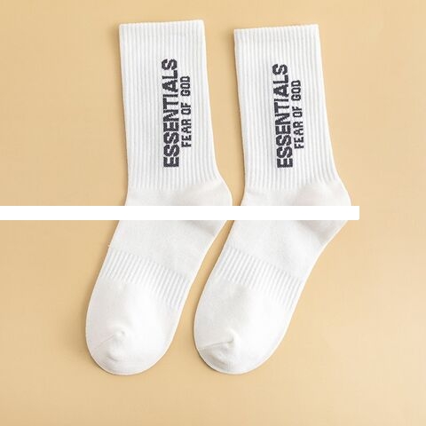 Custom Combed Cotton Crew Socks for Men Jacquard Logo on Bottom Knitted Sports Fashion Socks for Street