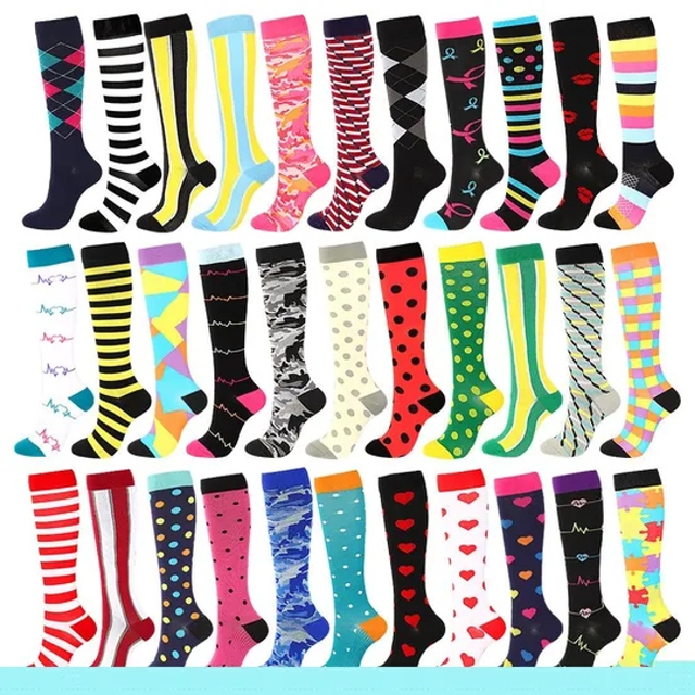 High Quality Custom Logo 15-20 Mmhg Knee High Long Medical Compression Socks