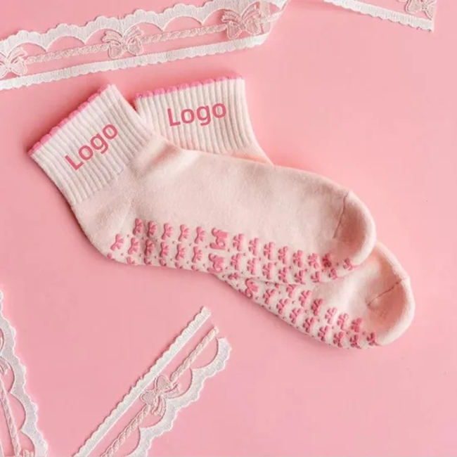 Custom Logo Grip Trampoline Pilates Non Slip Yoga Compression Crew Ruffle Fashion Women Socks