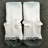 China Manufature Wholesale Custom Sports Grip Socks with Logo