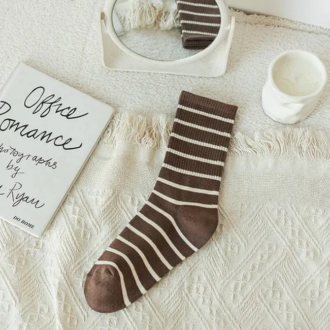 Striped Medium Socks Autumn and Winter Thigh High Socks Japanese Women′s Long Socks Curry Ins Trendy Hundred Socks