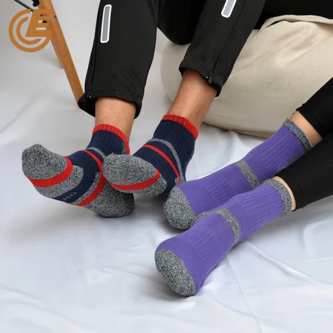 Factory Wholesale Custom Breathable Sports Towel Bottom Compression Socks