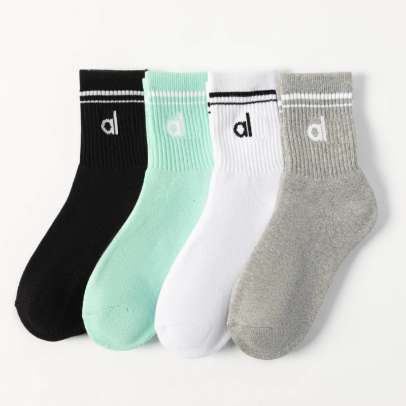 high quality a*Yoga Women Socks Yoga Sports Casual Socks Cotton Sports Socks Seasonal Unisex Black and White Long Tube 