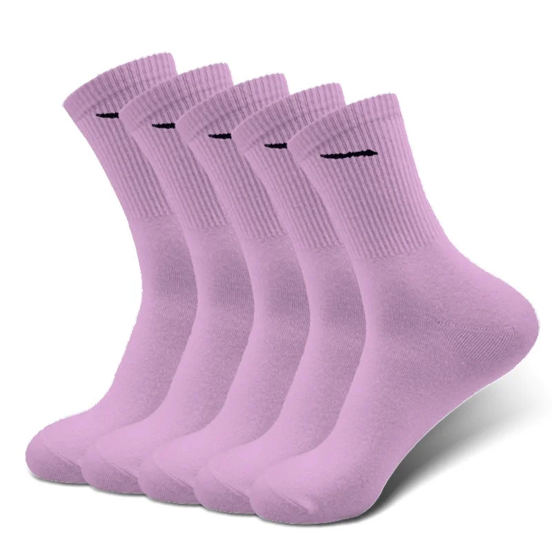 customized packaging Breathable Cotton Men's and Women's Socks Sweat Absorbing Breathable Mid Tube Cotton Socks Autumn Winter 