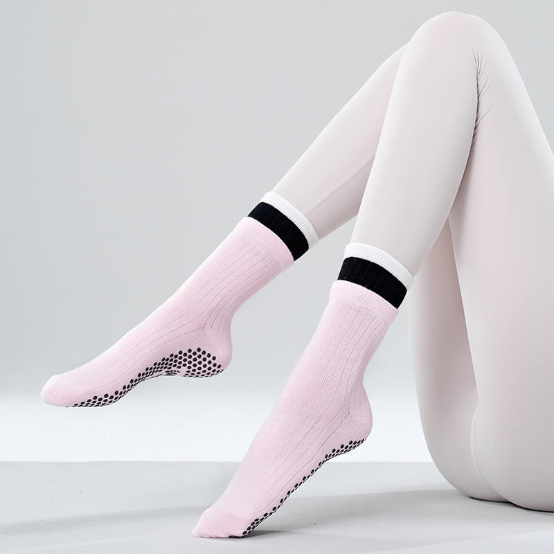 Bargain long-term collaboration Women White Cartoon Socks Trendy Versatile Expression Socks Simple Design Soft Breathable 