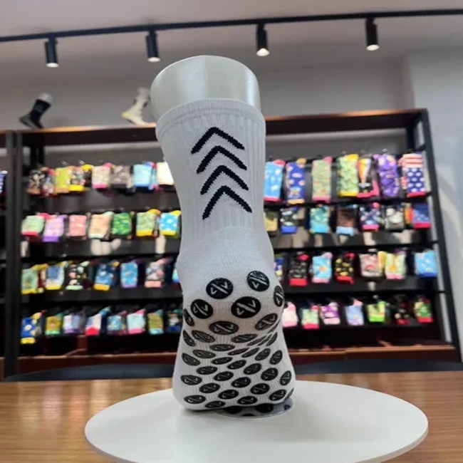 OEM Athletic Custom Logo Socks Men Unisex Cotton Socks Elite Customized Sport Crew Socks