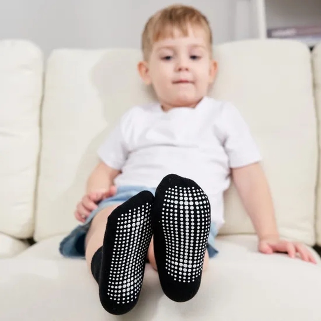 Low MOQ Free Sample Custom Logo/Color Infant Baby Crew Socks
