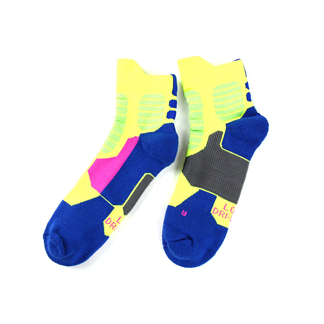 Free Sample OEM Supplier Socks men sport quality ankle popular style