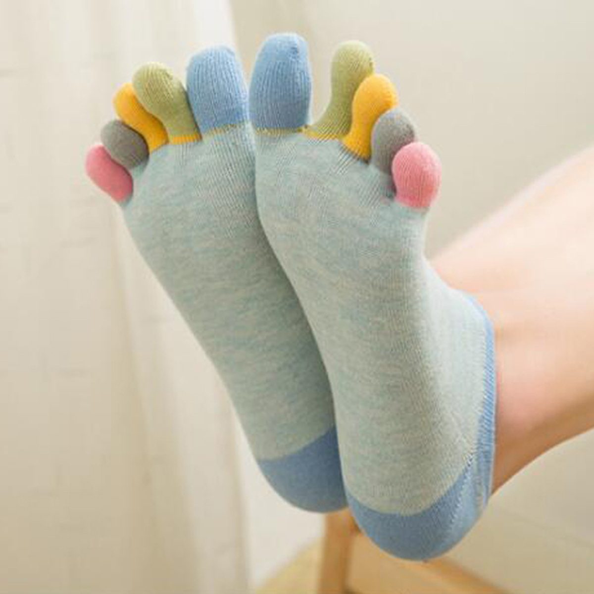 High Demand women Girls New Toe Socks Funny Five Fingers Socks Striped Cotton Breathable women s Short 