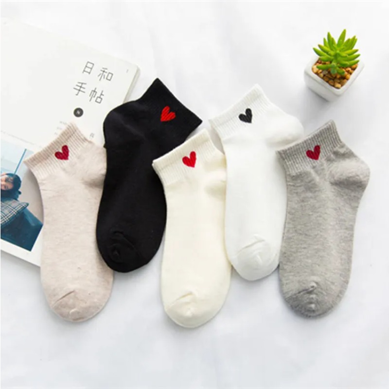 Color Customization women Socks Cotton Low tube Cute Love Heart With Print Beautiful Ladies short ankle Socks Girls Art Warm 