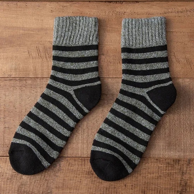 Winter Padded Warm Hosiery Vintage Men′s MID-Tube Floor Men Socks