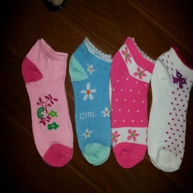 New Designs Polyester Socks for Young Girls Sport Unisex Men Women Soccer Football Non Slip Grip Crew Cotton Socks