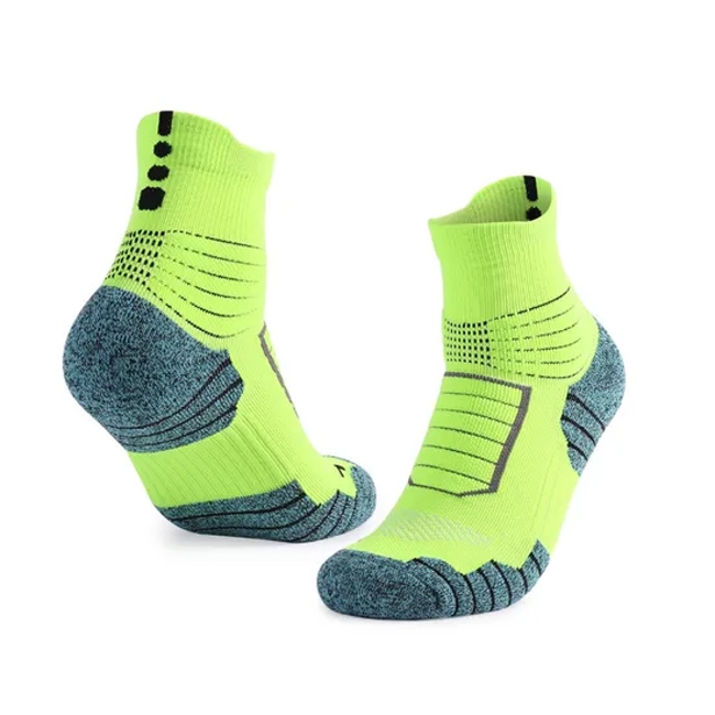Hot Sale Trendy Breathable Athletic Badminton Professional Tennis Custom Ankle Crew Men Compression Basketball Sport Socks