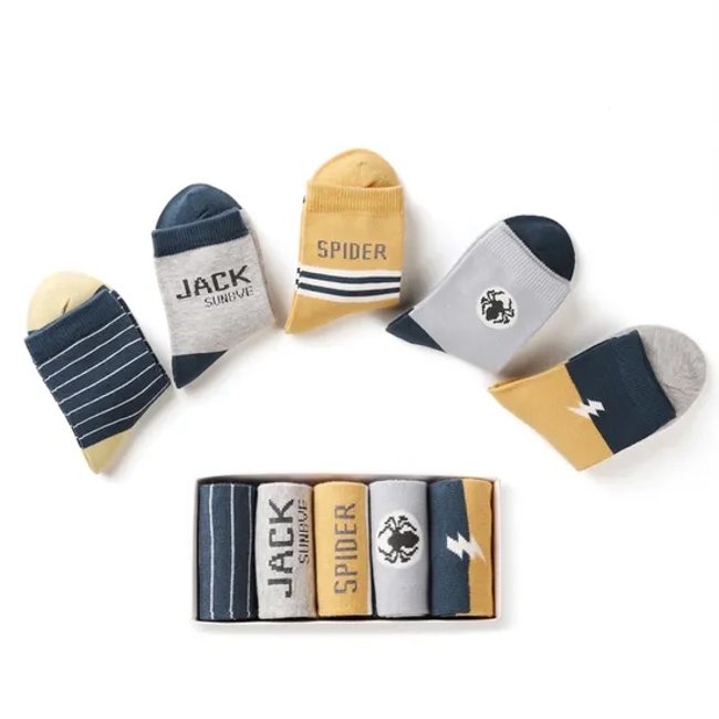 Custom personal use Direct Sports Socks Comfortable Performance Socks for Sports Enthusiasts