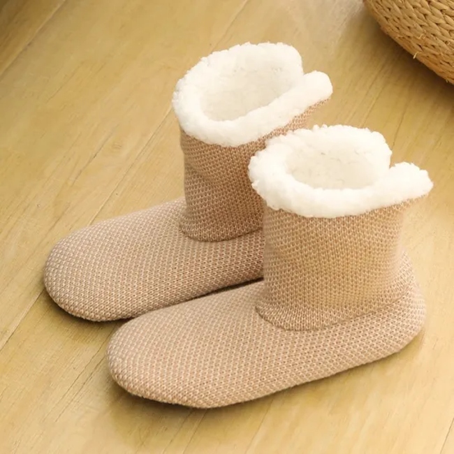 Xianghui Beautiful Crew Non Slip Winter Thick Home Women Floor Warm Socks