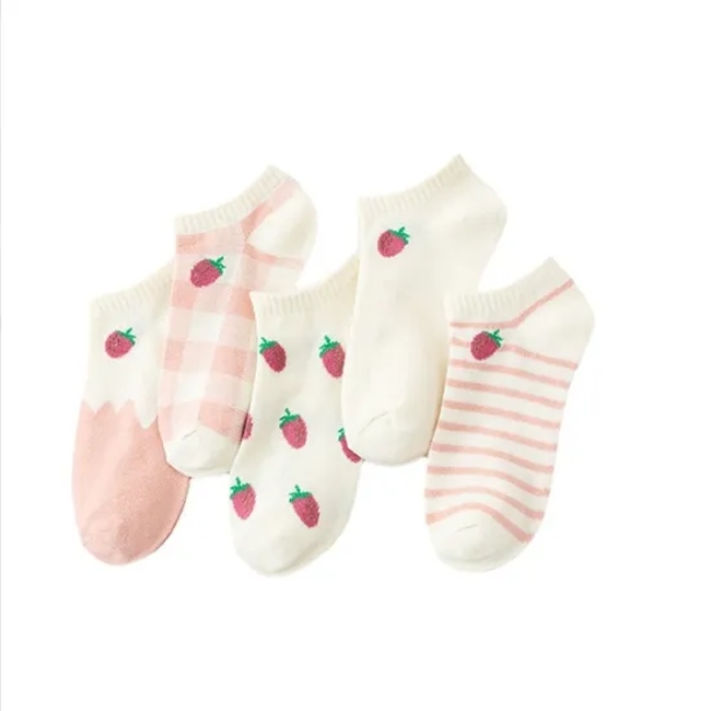 Cute Fruit Strawberry Striped Plaid Girl′s Crew Socks