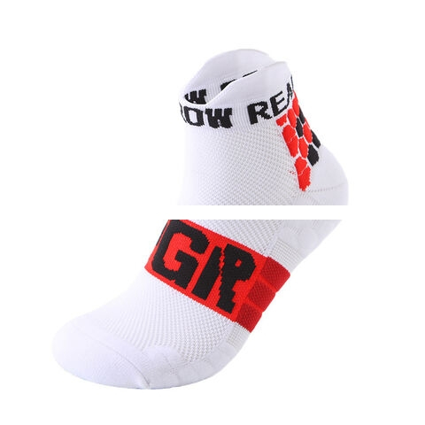 Hot sale Elite quick drying breathable terry anti slip and shock absorbing sports socks workout running