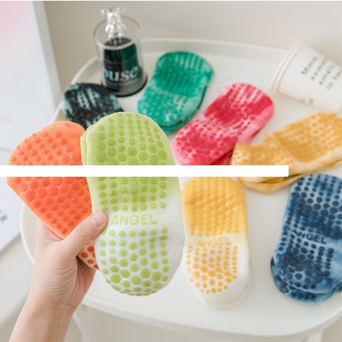 Wholesale Custom Logo Solid Color Mid Calf Cotton Grip Non Slip White Pilates Tie Dry Socks Anti Slip Yoga Socks for Women