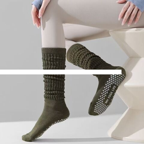 Factory stock mid tube pile socks comfort warm cotton thickened custom Pilates socks women