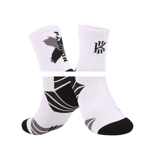 OEM New Style Compression Socks quick dry Custom Design Basketball Men Cycling Crew Socks