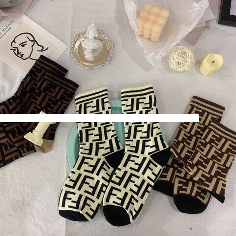 Wholesale socks women s crew socks new style ladies cotton a letter pattern design brand name
