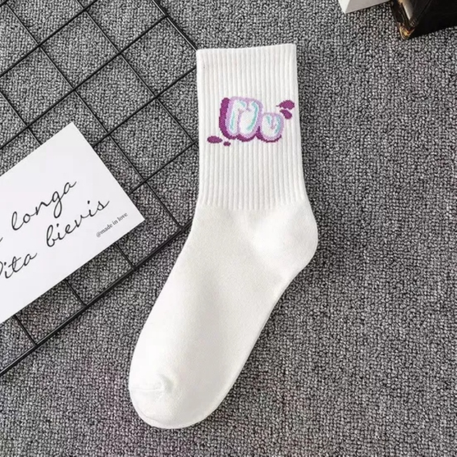 Explosion Couple Sports Boat Socks Ins Students White Cotton Socks Autumn and Winter Men′s Basketball Long Socks Wholesale MID-Calf Socks