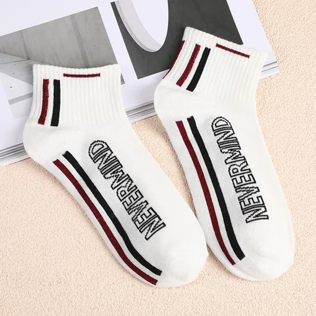 Socks Men′s Spring and Summer Trendy Sports Short Socks College Style Student Boat Socks Knitted Printed Korean Hundred Low Socks