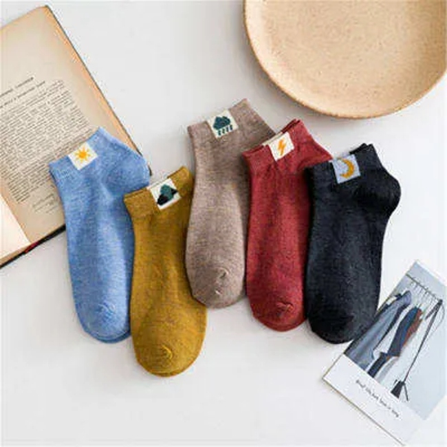 Youki Summer 48 Colors Cute Funny Cartoon Printed Striped Anti Slip Woman Man Ankle Grip Socks