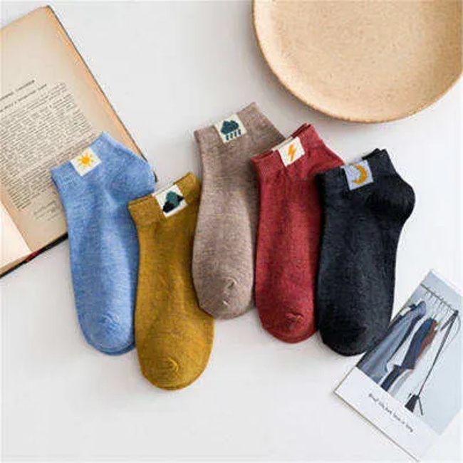 Youki Summer 48 Colors Cute Funny Cartoon Printed Striped Anti Slip Woman Man Ankle Grip Socks